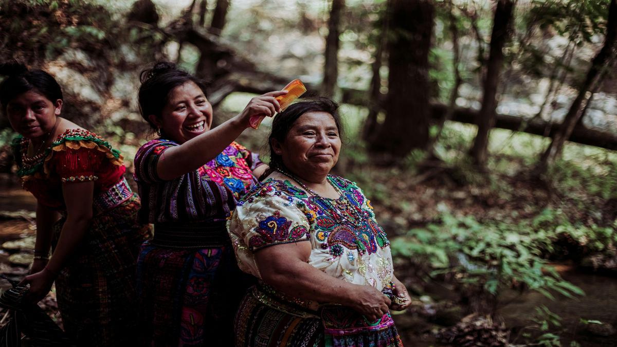 La Importancia de Escuchar a las Mujeres Indígenas en la Lucha Contra el Cambio Climático