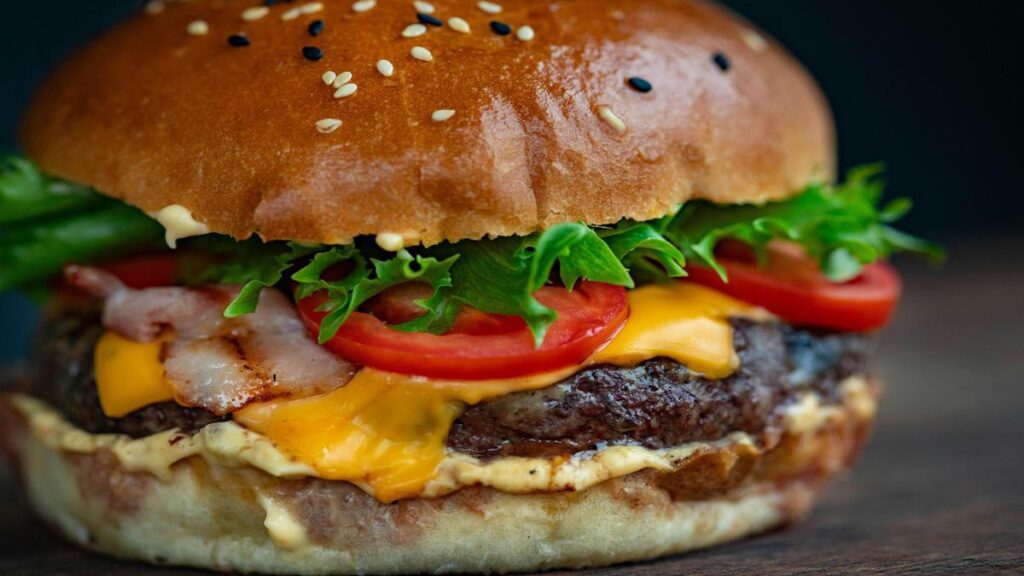 los-hamburguesas-quarter-pounder-de-mcdonalds-regresan-a-restaurantes-tras-el-brote-de-e-coli