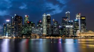 singapur-mantiene-su-politica-monetaria-estable-mientras-crece-la-economia-en-el-tercer-trimestre