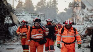 dana-provoca-mas-de--desalojos-en-malaga-y-activa-alerta-roja-en-valencia