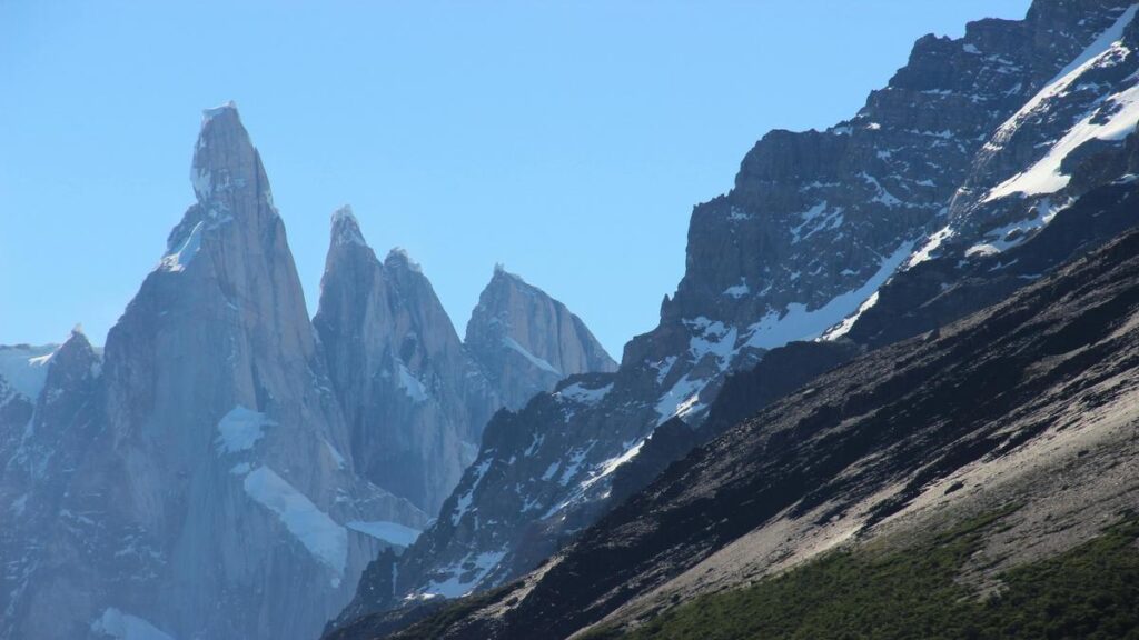 patagonia-enfrenta-desafios-tras-donar-sus-ganancias-para-combatir-la-crisis-climatica